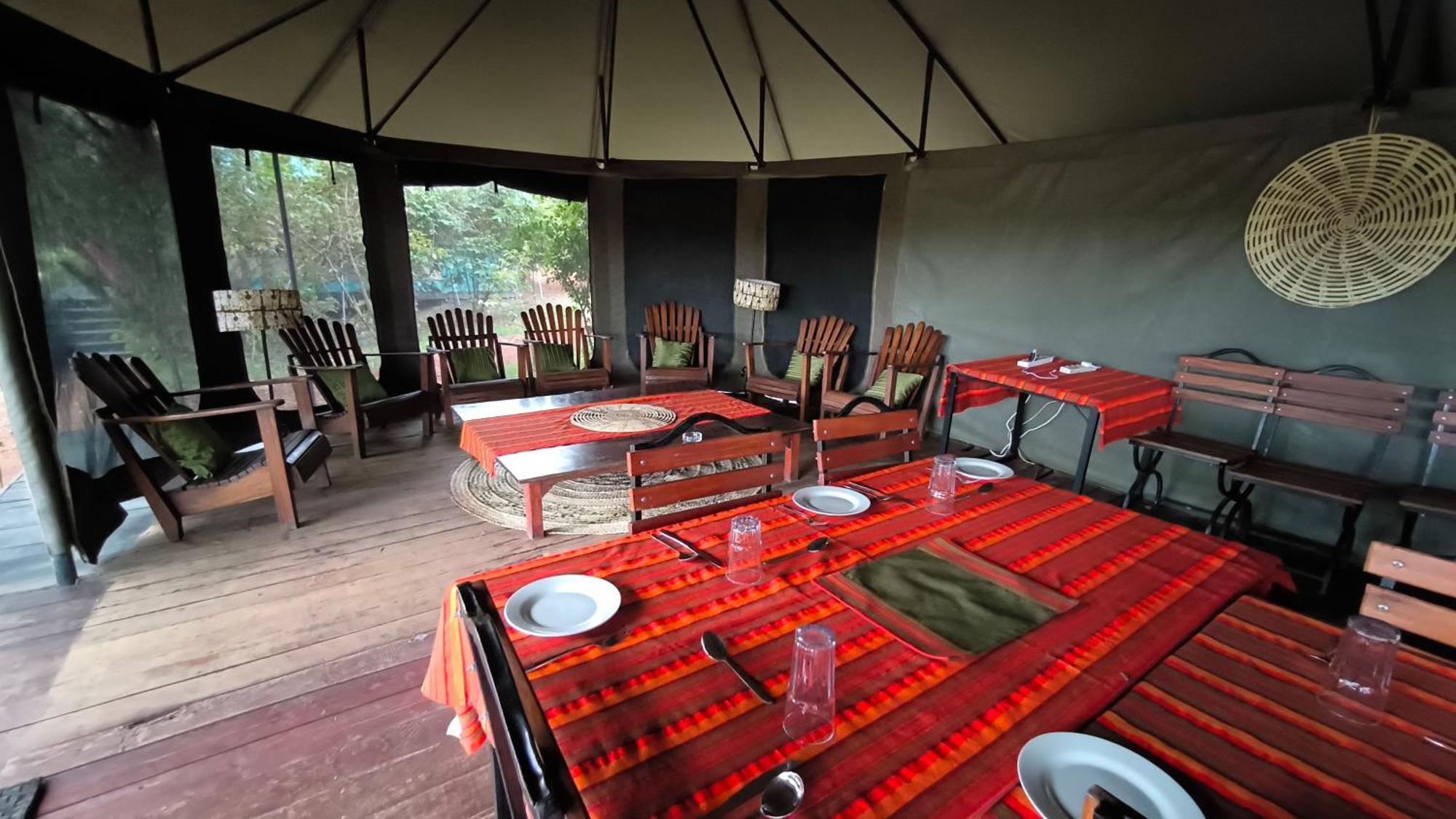 Julia'S River Camp تاليك المظهر الخارجي الصورة
