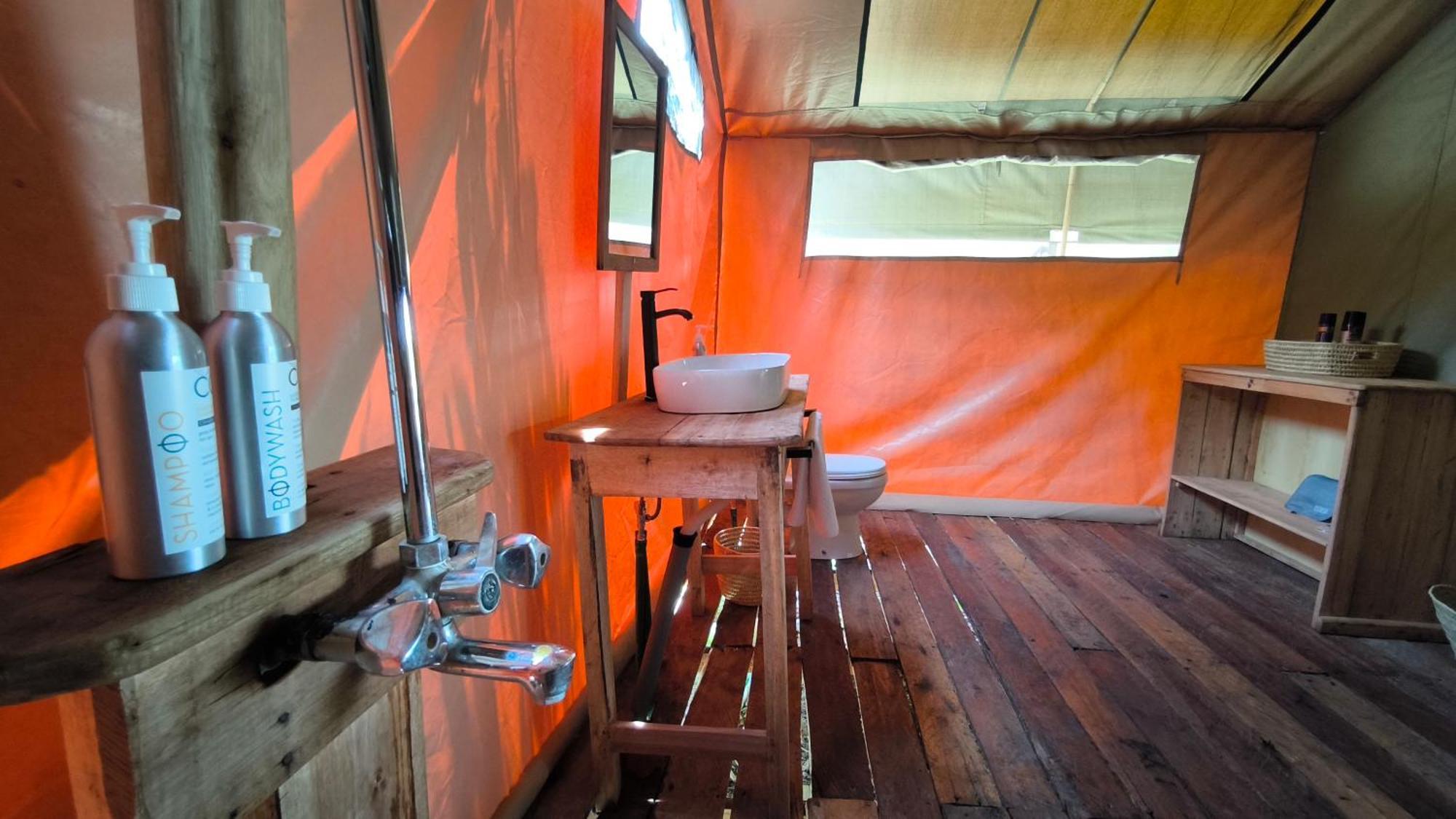 Julia'S River Camp تاليك المظهر الخارجي الصورة